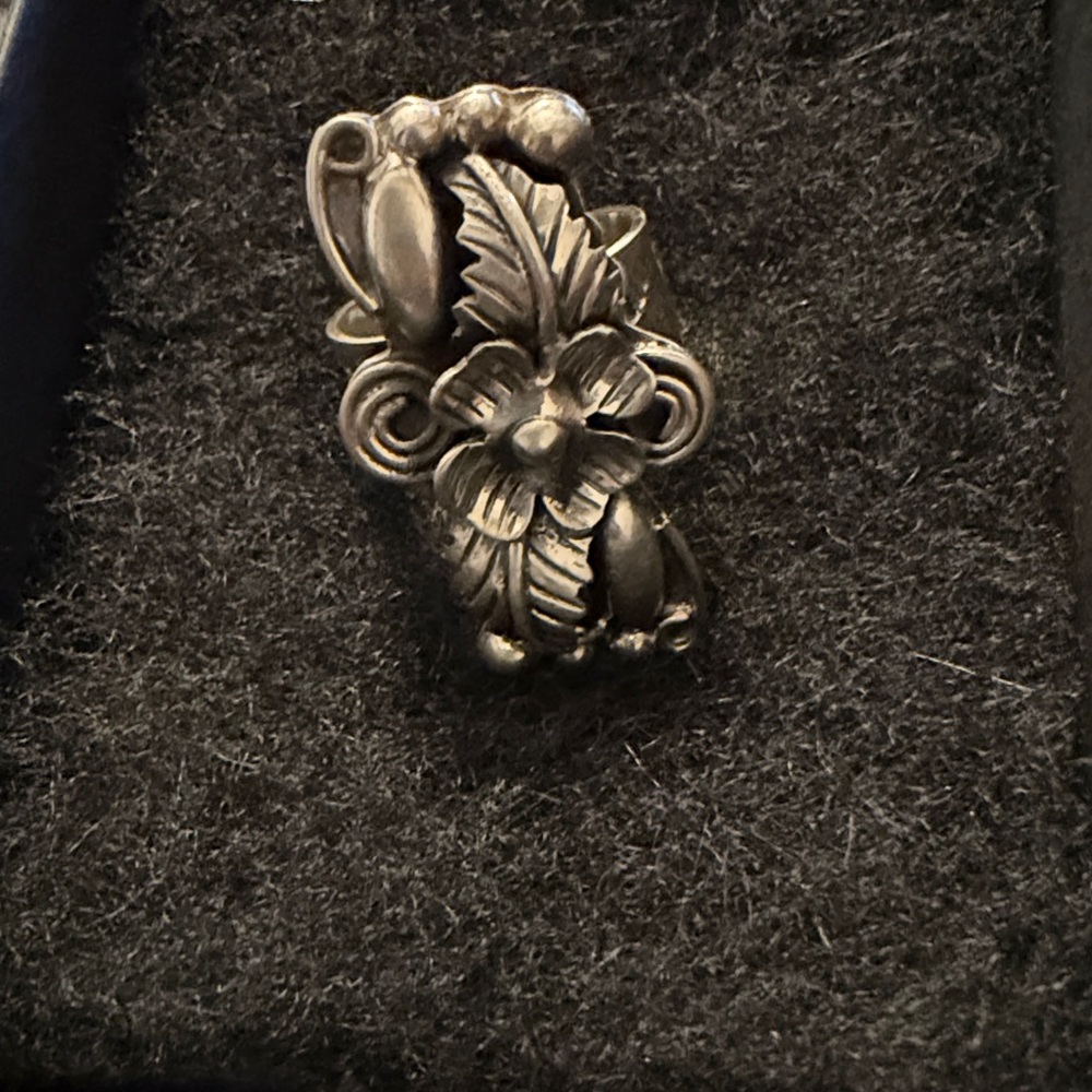Authentic Plateria 950 Daniela Mexican flower Statement Ring Handcrafted Jewelry